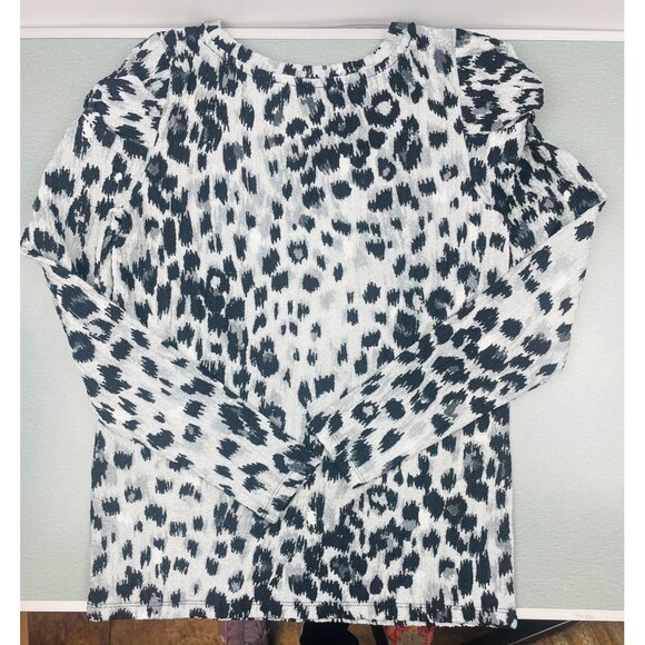 LOFT WOMEN Animal Print Twist Sleeve Top Small - Picture 8 of 11